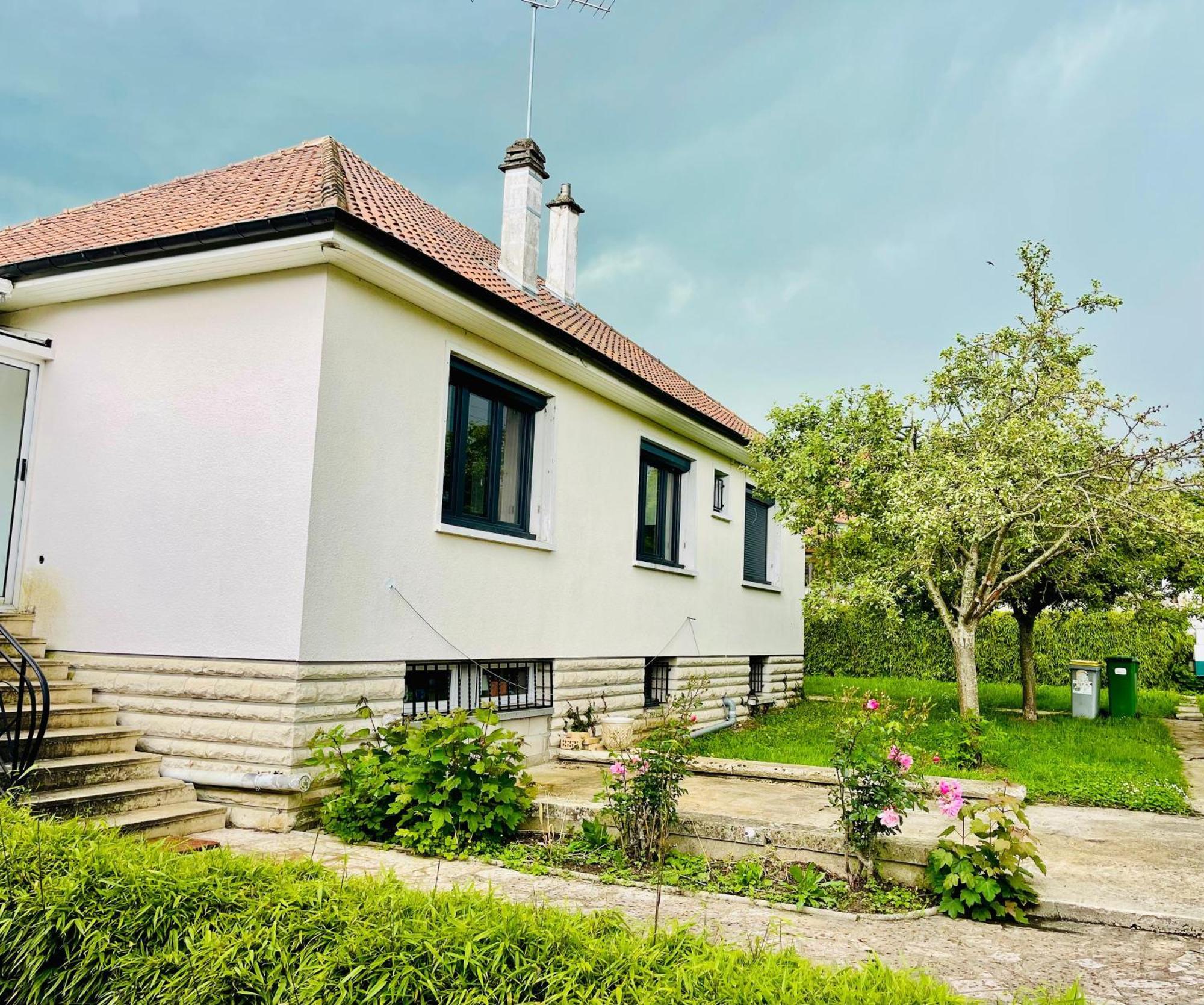 Stylish, Calm And Green Home Stay Saint-Fargeau-Ponthierry Exteriör bild