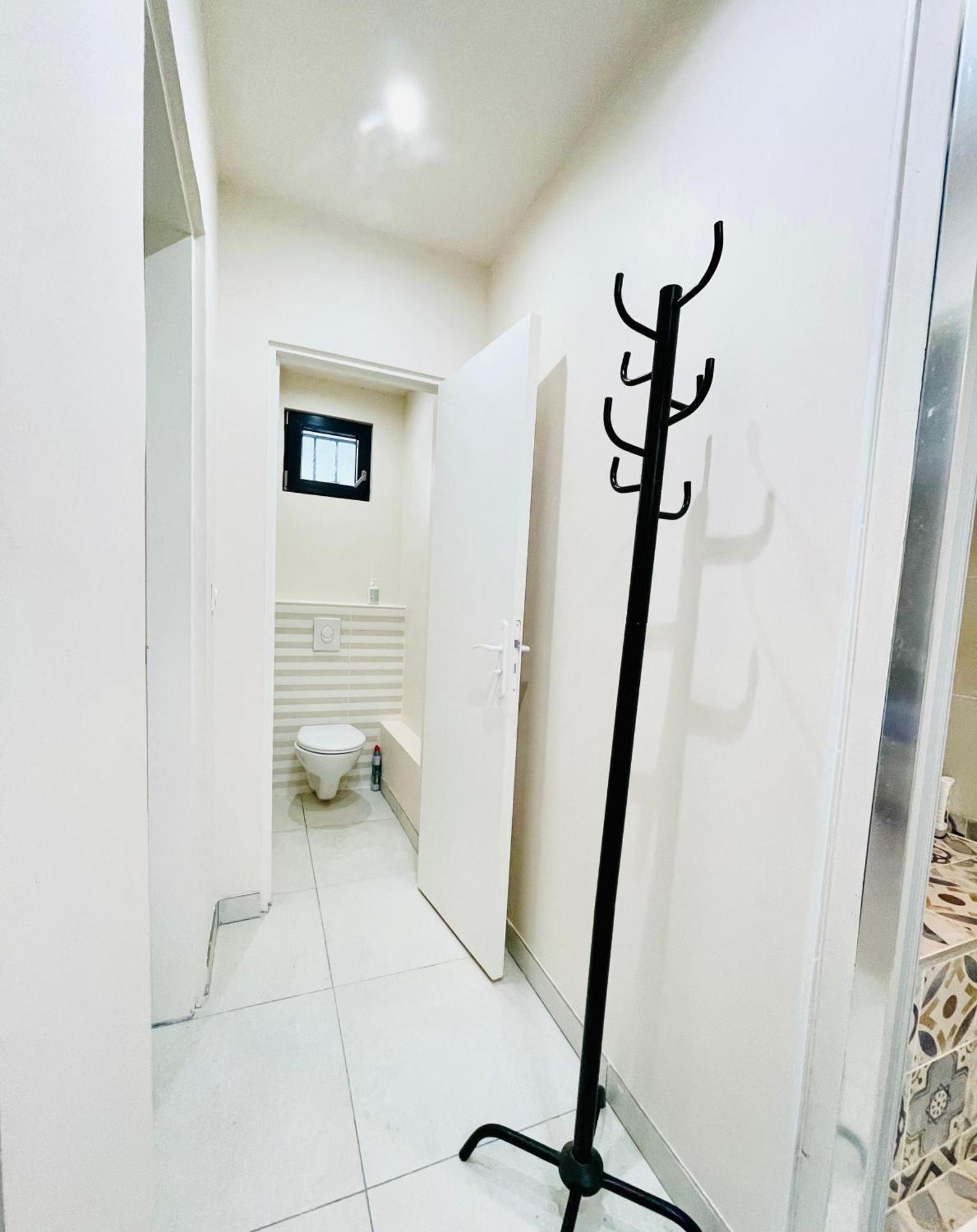 Stylish, Calm And Green Home Stay Saint-Fargeau-Ponthierry Exteriör bild